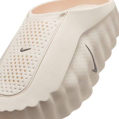 Nike Mind 001 Slide Sail (Women's)