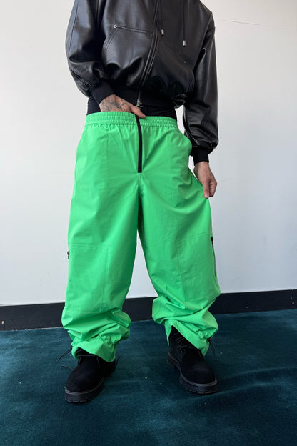Essence Green Pants