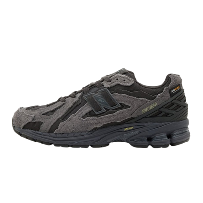 New Balance 1906D size? Exclusive Protection Pack Black Grey