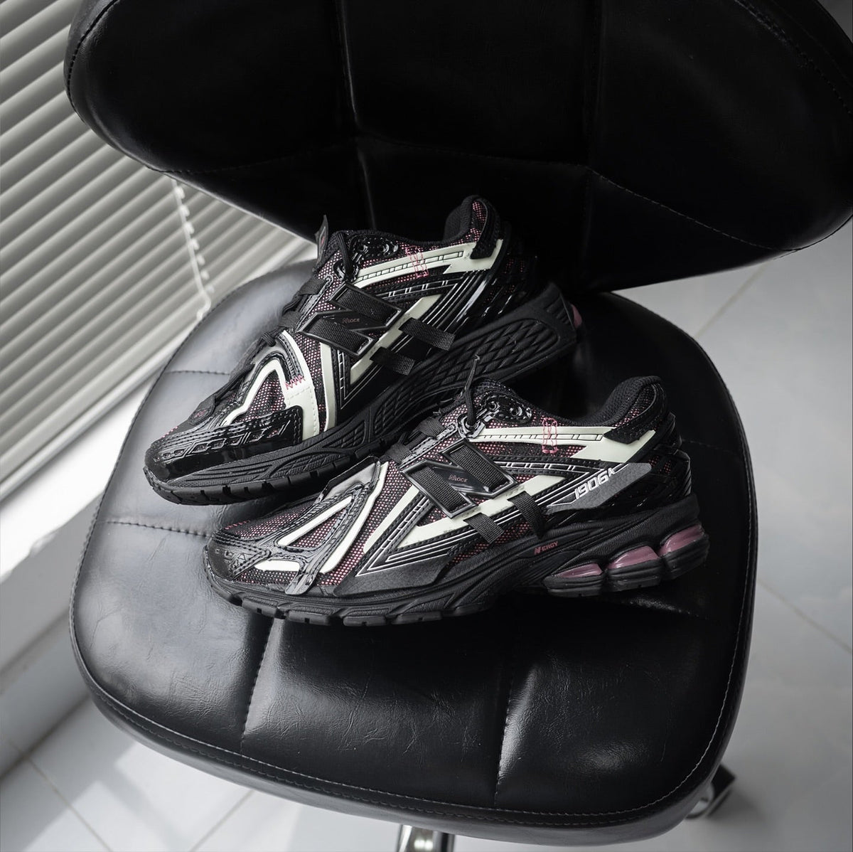 New Balance 1906A Black Pink