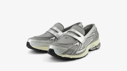 New Balance 1906L Metallic Silver