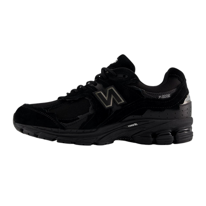 New Balance 2002R Protection Pack Black