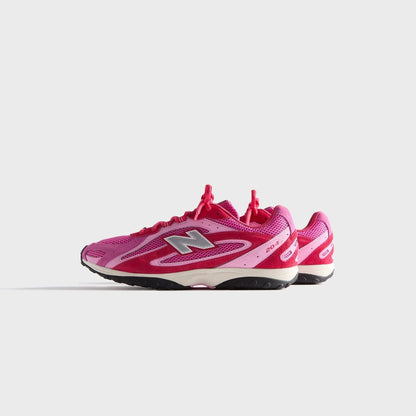 New Balance 204L Kith Pink