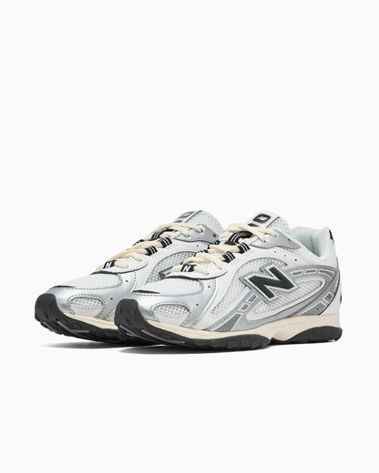 New Balance 204L Silver Metallic Black