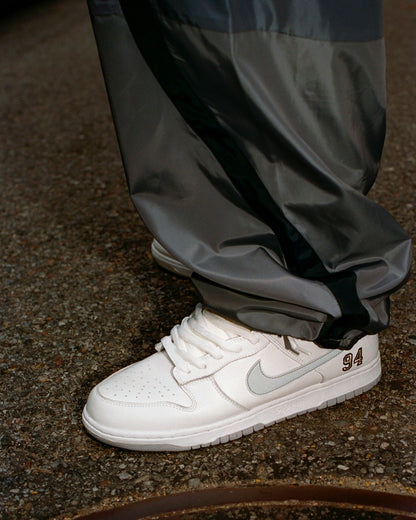 Supreme X Nike SB Dunk Low Pro White