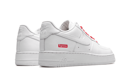 Nike Air Force 1 Low White Supreme
