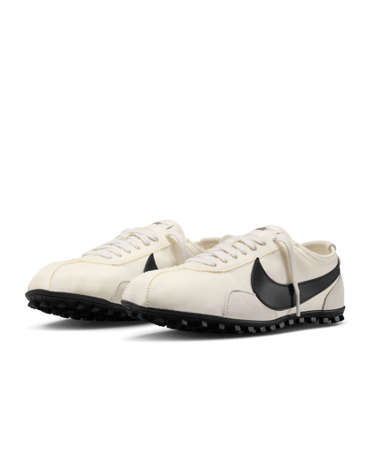 Nike Moon Shoe Soft Pearl Black (Women's)