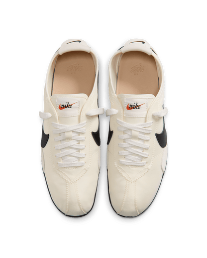 Nike Moon Shoe Soft Pearl Black (Women's)