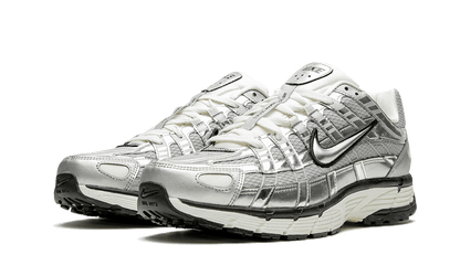 Nike Unisex Sneakers P-6000 Metallic Silver